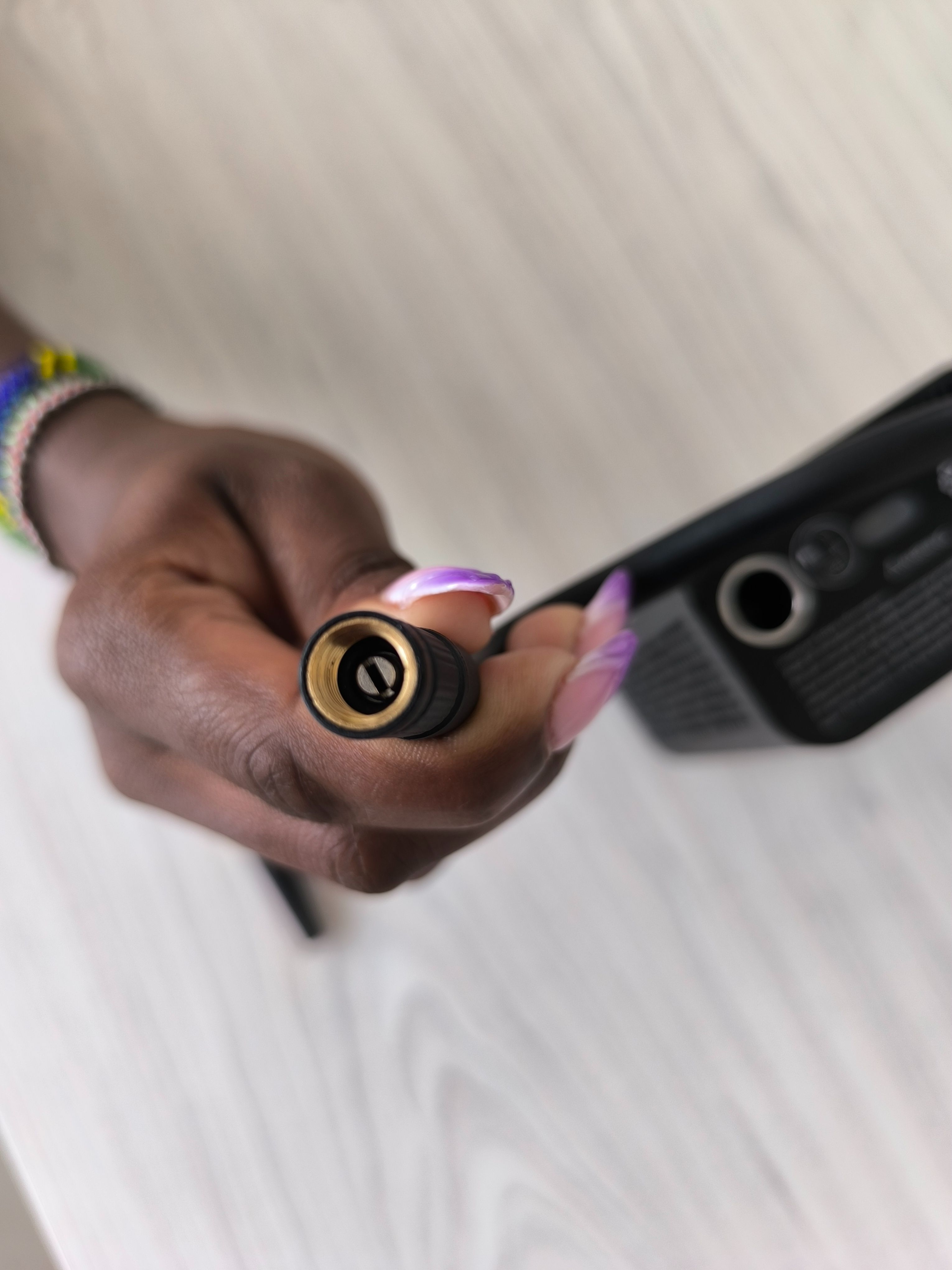 { Special Offer }Melody Polymer Portable ELECTRIC AIR INFLATOR Digital Pressure Detector ,Inflation Pressure  & 4000MAH Power Bank Function Inflates Car Tires,Mortobikes & Balls