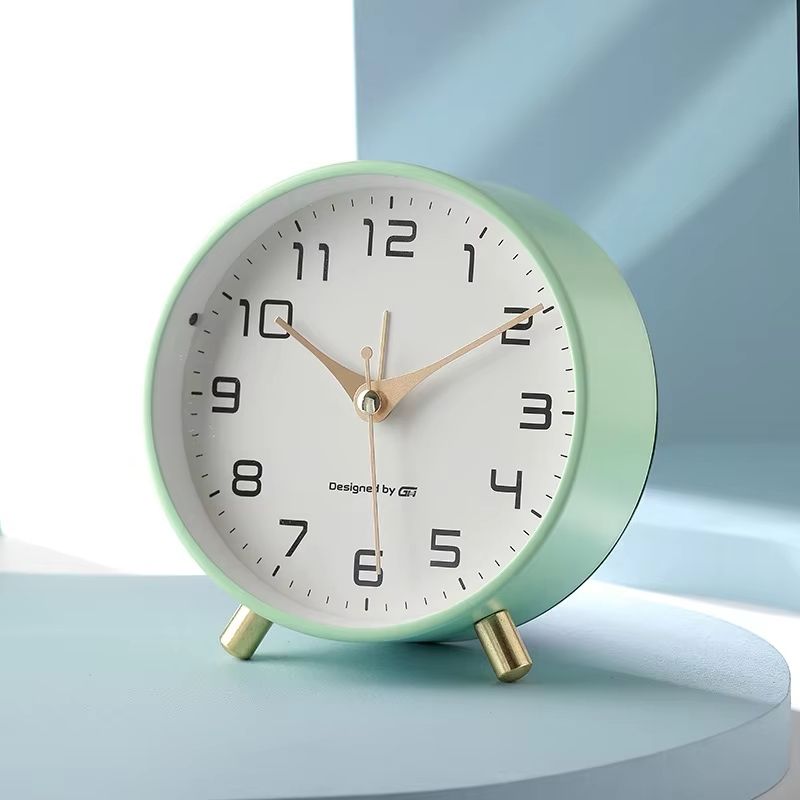 Nordic Light Luxury Quiet Alarm Clock Students Use A Simple Clock with A Frosted Metal Table Clock Alarm Clock