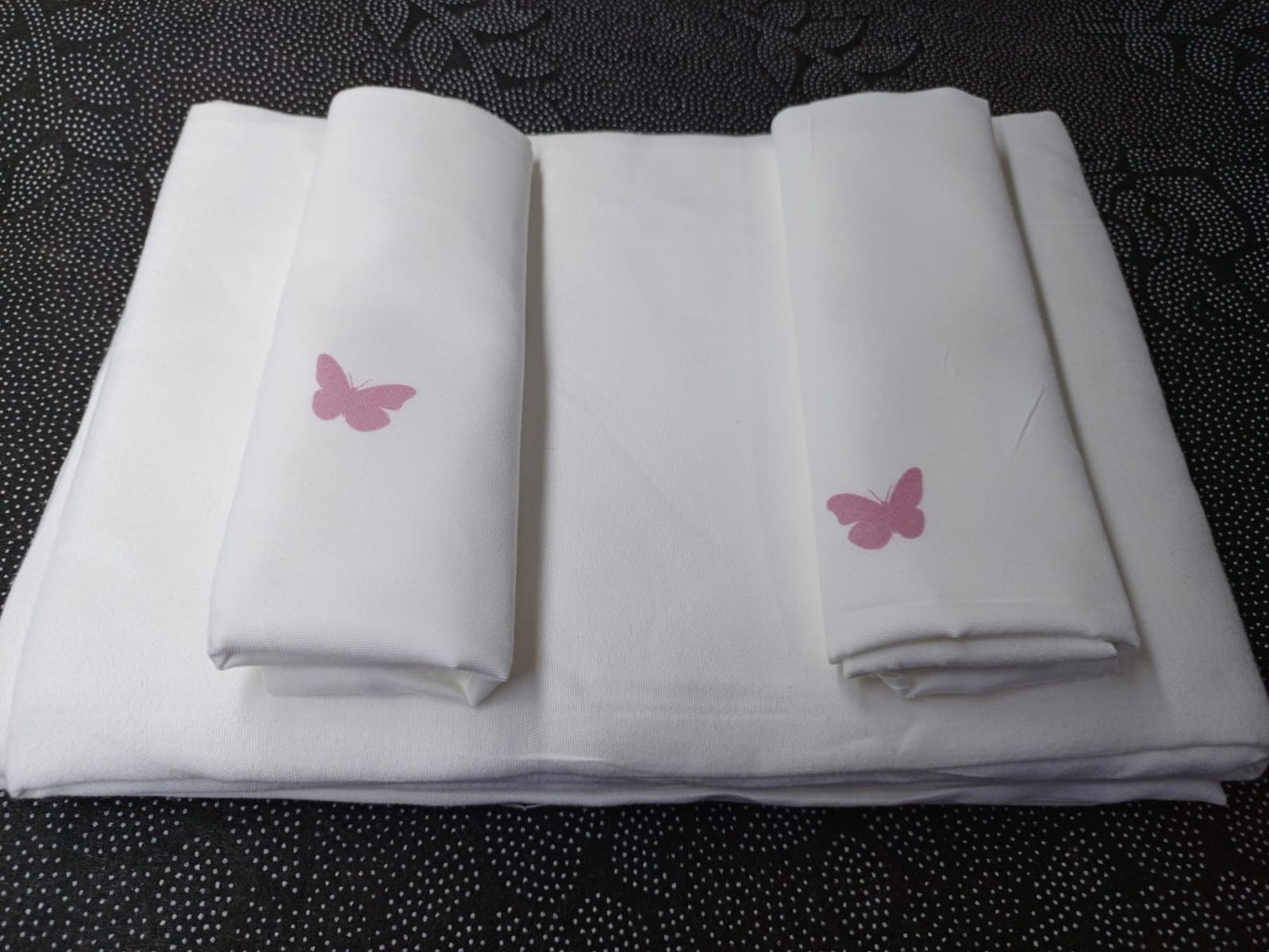 5x6 4Pcs Fashion Bedsheet Set (2 Bedsheets & 2 Pillowcases)