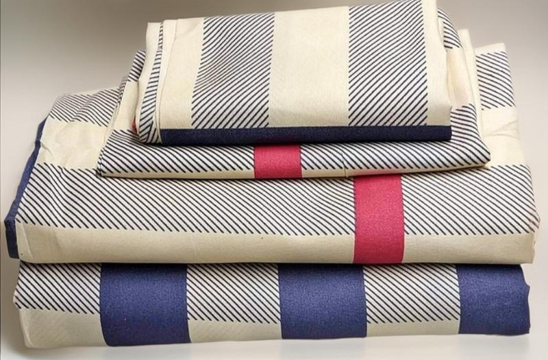5*6 Fashion Bedsheet Set 4 Pcs (2 Bedsheets & 2 Pillowcases)