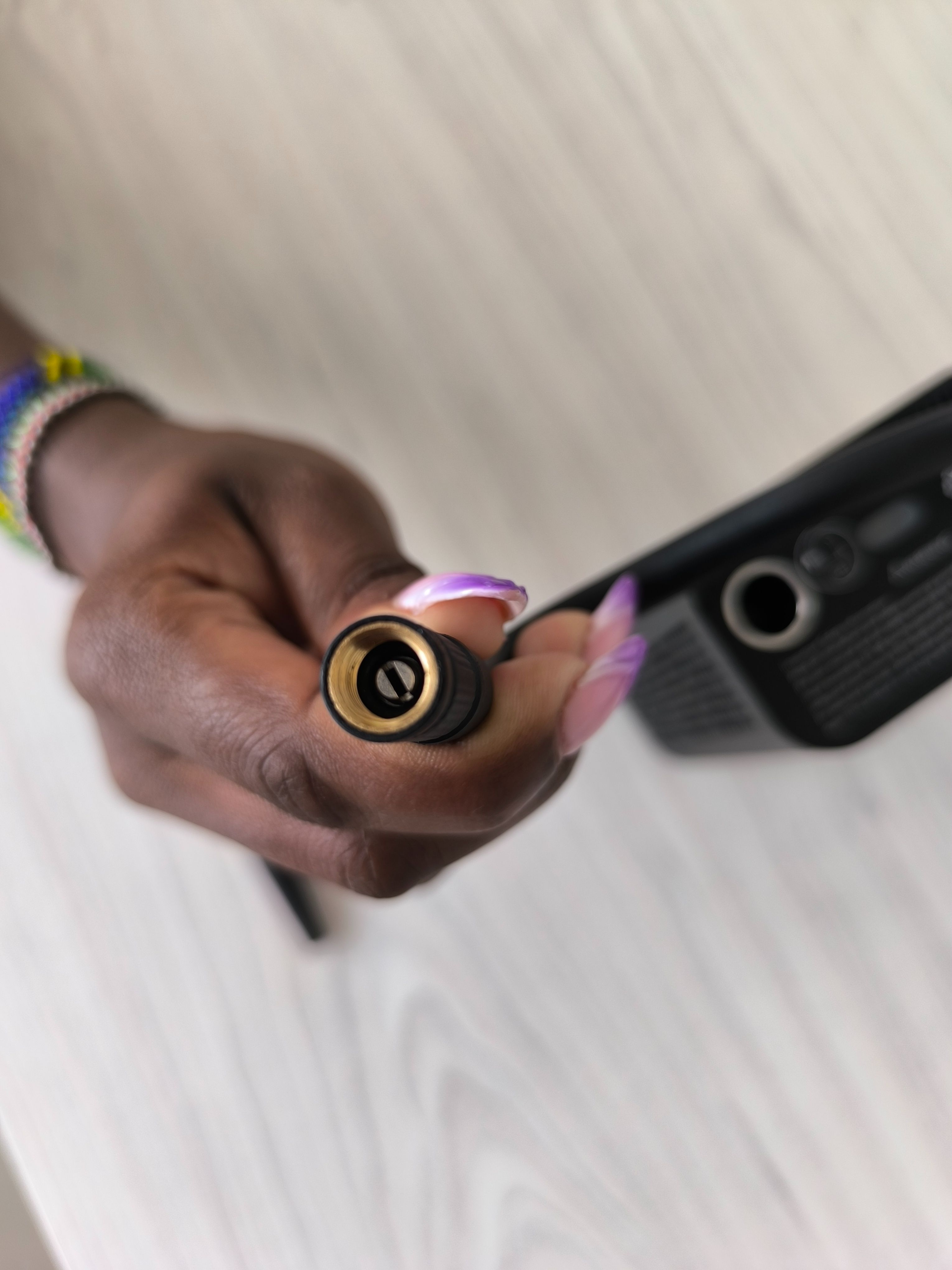 { Special Offer }Melody Polymer Portable ELECTRIC AIR INFLATOR Digital Pressure Detector ,Inflation Pressure & 4000MAH Power Bank Function Inflates Car Tires,Mortobikes & Balls