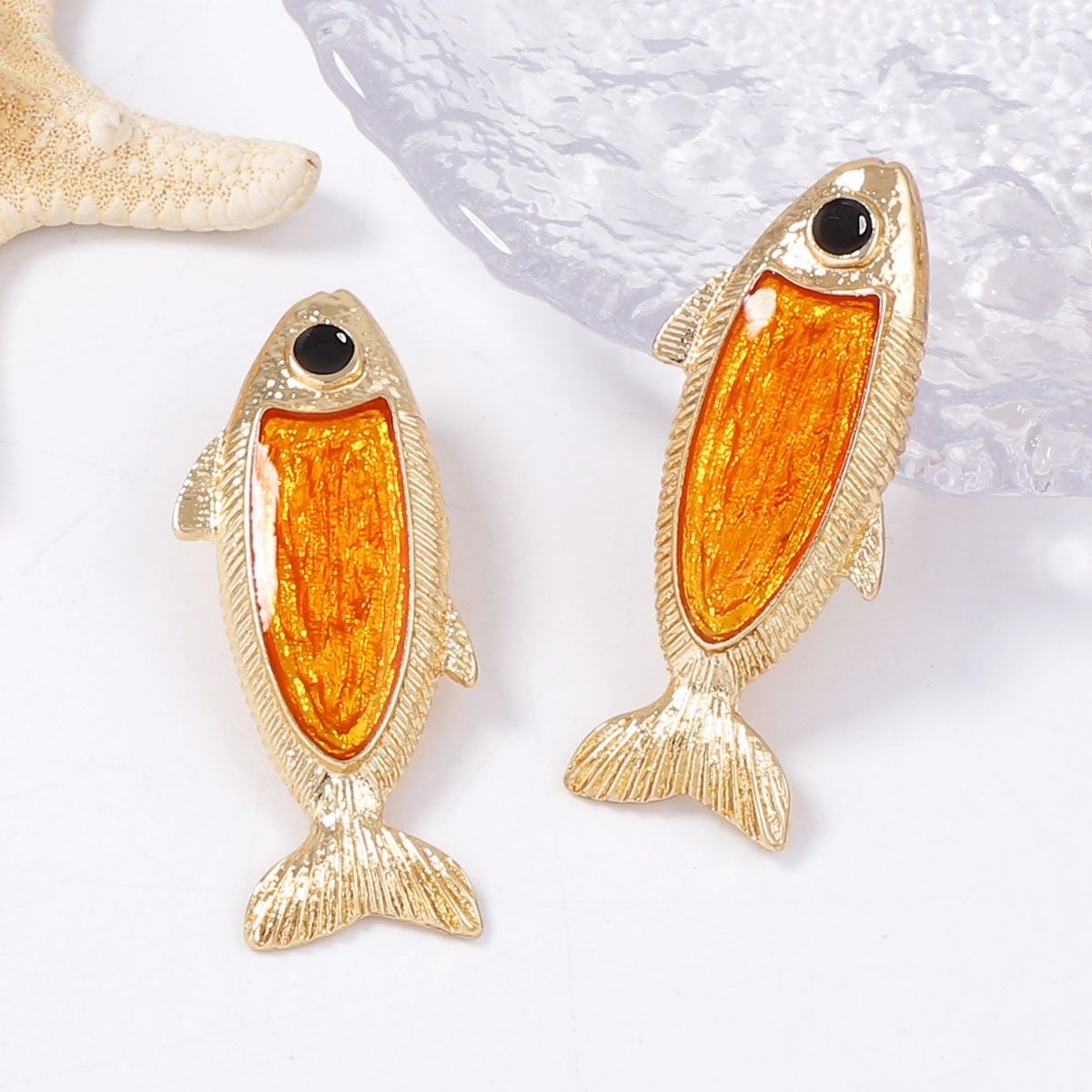 Cross border European and American jewelry creative exquisite cute fish shaped ocean elements temperament multi-color fish female earrings