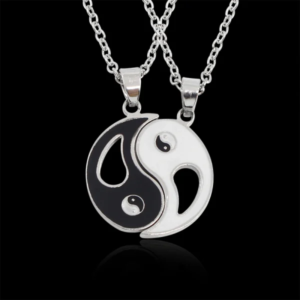 2 PCS Best Friends Necklace Jewelry Yin Yang Tai Chi Pendant Necklaces Black White Couples Paired Necklace For Men Women Gift Silver One size