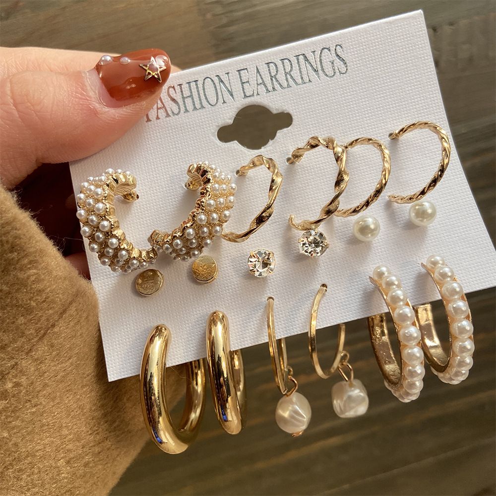 9Pcs/Set Women Earrings Rhinestone Pearl Exaggerated Gold Creative Personality Relief Earrings Women's Fashion Accessories Jewellery Gold as picture