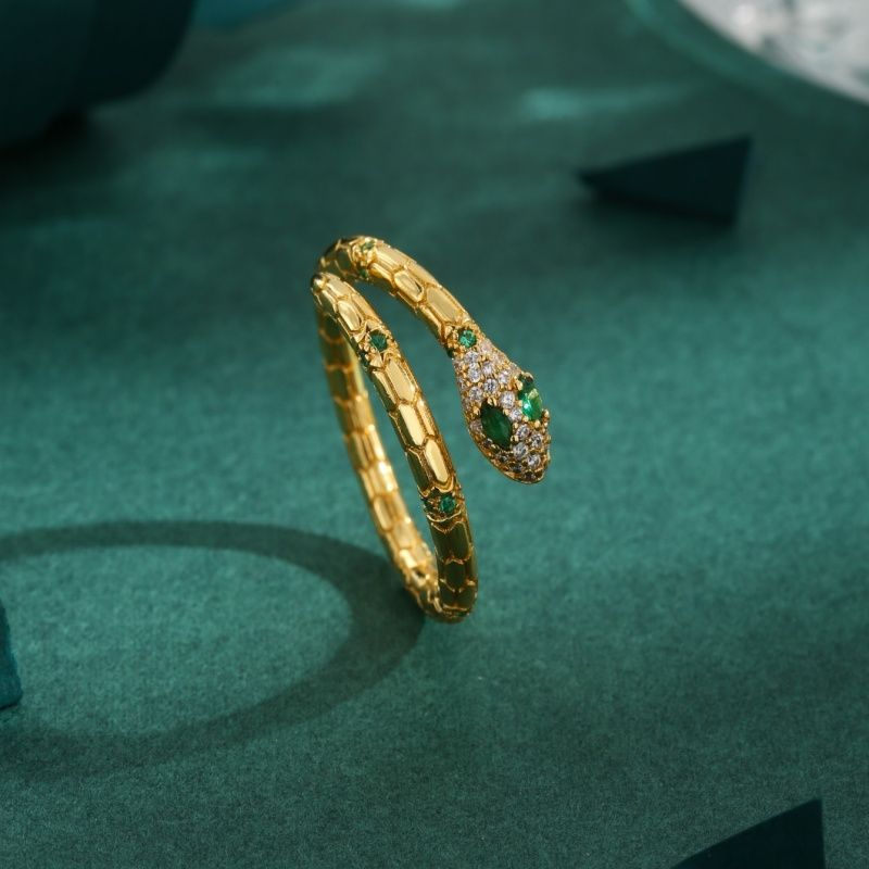 One piece of high quality European and American cubic zirconia copper plated 18k real gold fashion versatile snake ring for women