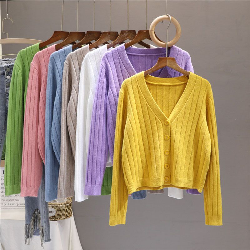 2025 Spring and Autumn Short Outfit Loose Internet Red Long Sleeve V-neck Sweater Knitted Sweater Thin cardigan Coat Women's Top Black one size