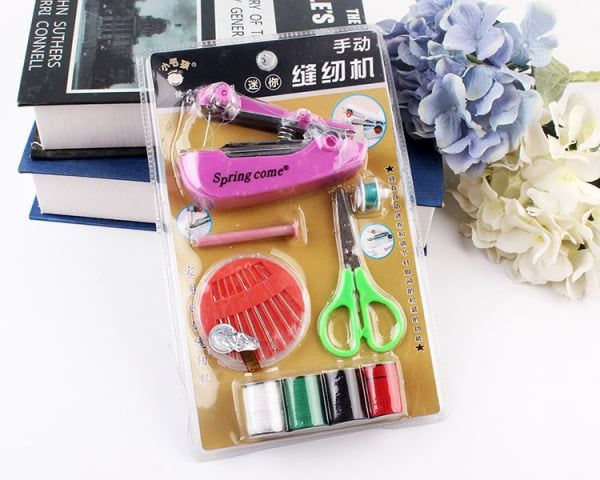 portable manual sewing machine set