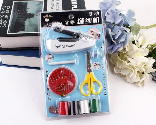 portable manual sewing machine set