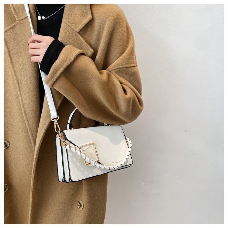 Cross-border foreign trade women's bag 2025 new chain single shoulder crossbody bag fashion hand bag wholesale small square Bags black one size