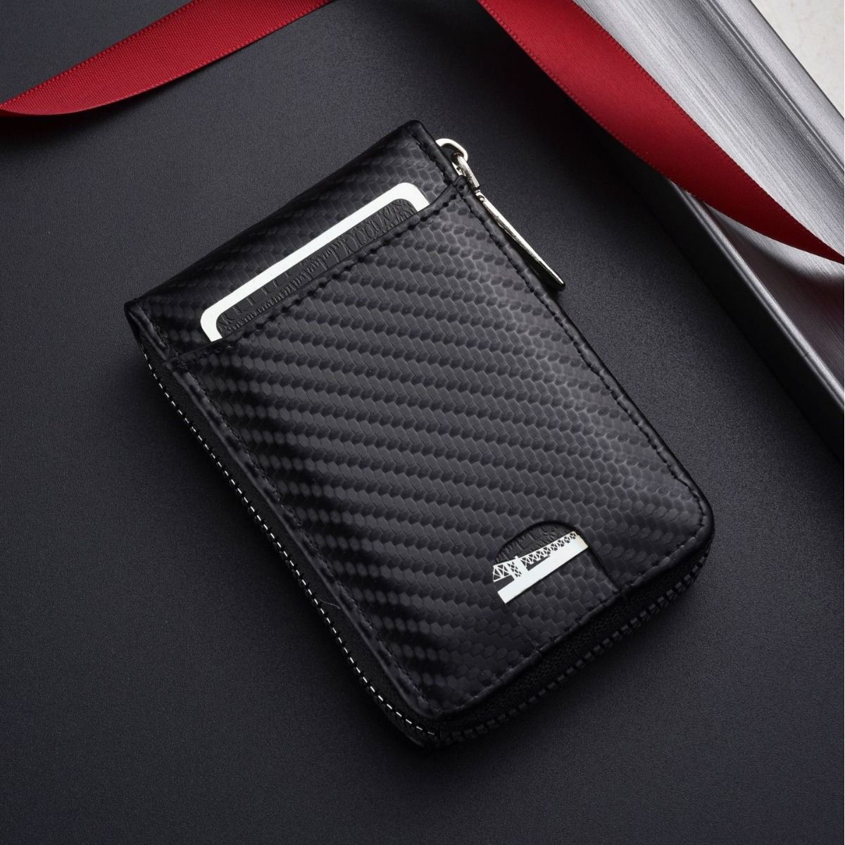 Anti-theft RFID card holder; anti-demagnetization driver's license card holder; carbon fiber pattern zipper accordion women's credit card holder Color 1 Trumpet