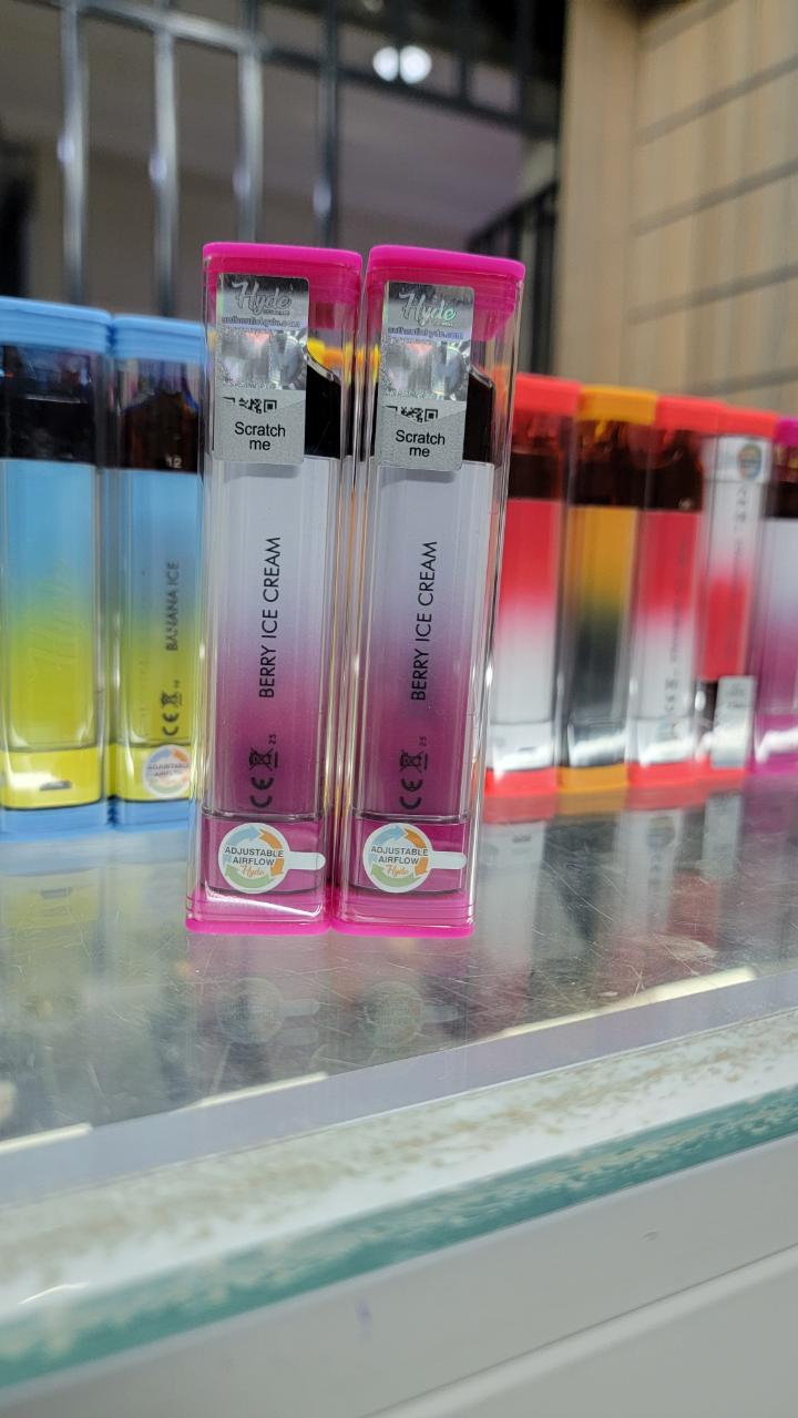 Recheargable Vape Pens (e-Cigarette)