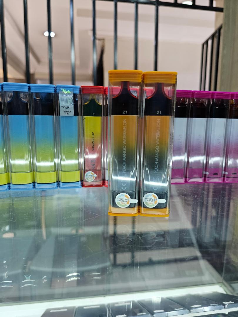 Vape Pen (e-Cigarette) Hyde Edge Rave Recheargable Vape Pens with 4,000 Puffs