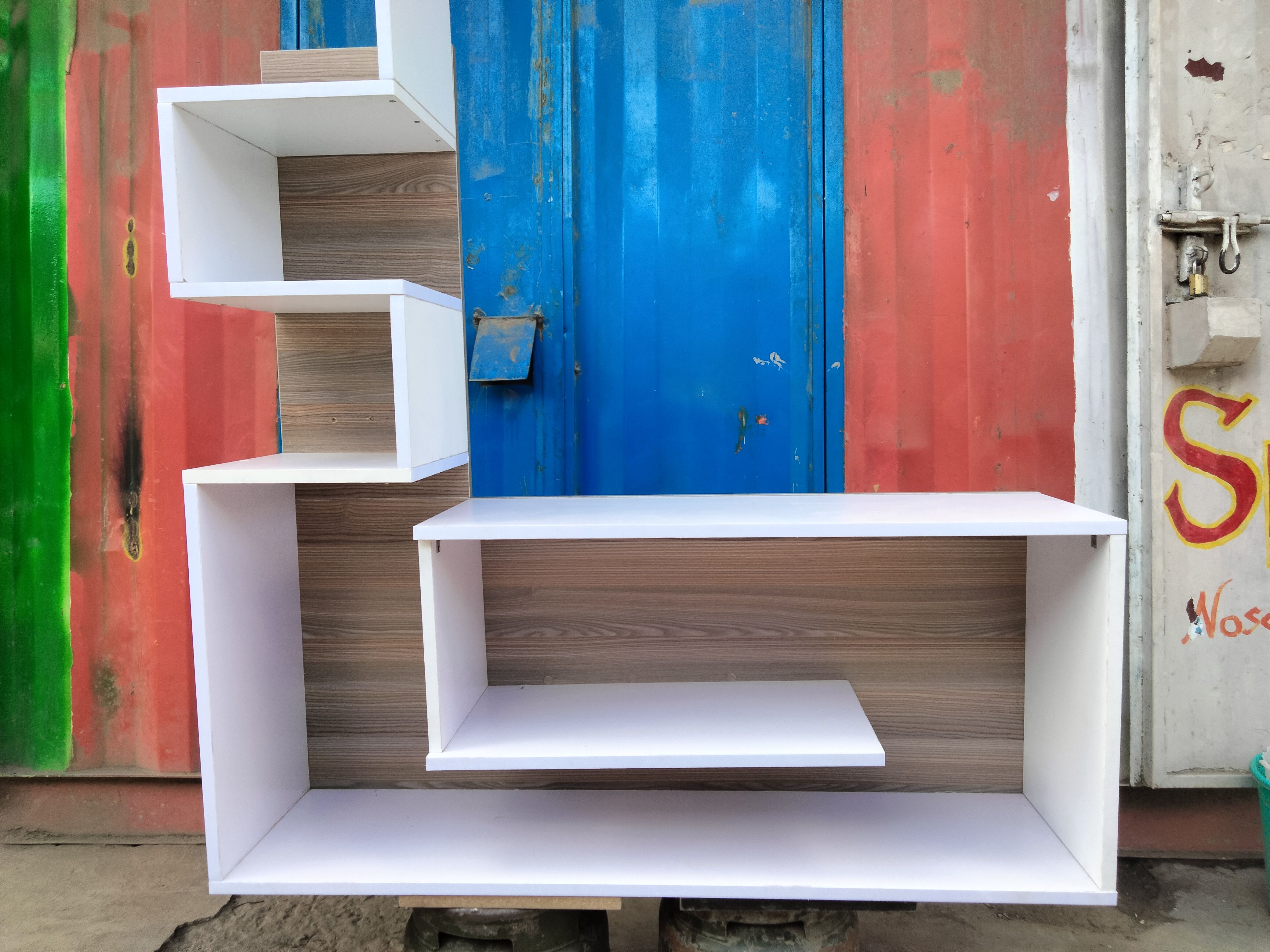 WOODPECKERTv Stand ♦️wooden Tv stands with cabinets ♦️Size 120x30x120cm ♦️Colours :White & brown /teak