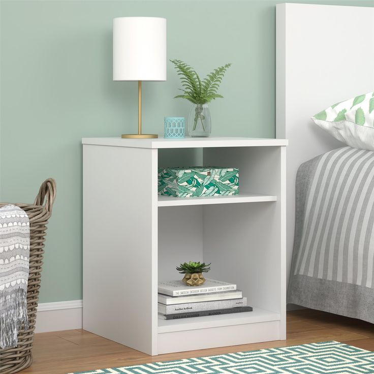 ANTS BEDSIDE / TABLE SIDE STAND