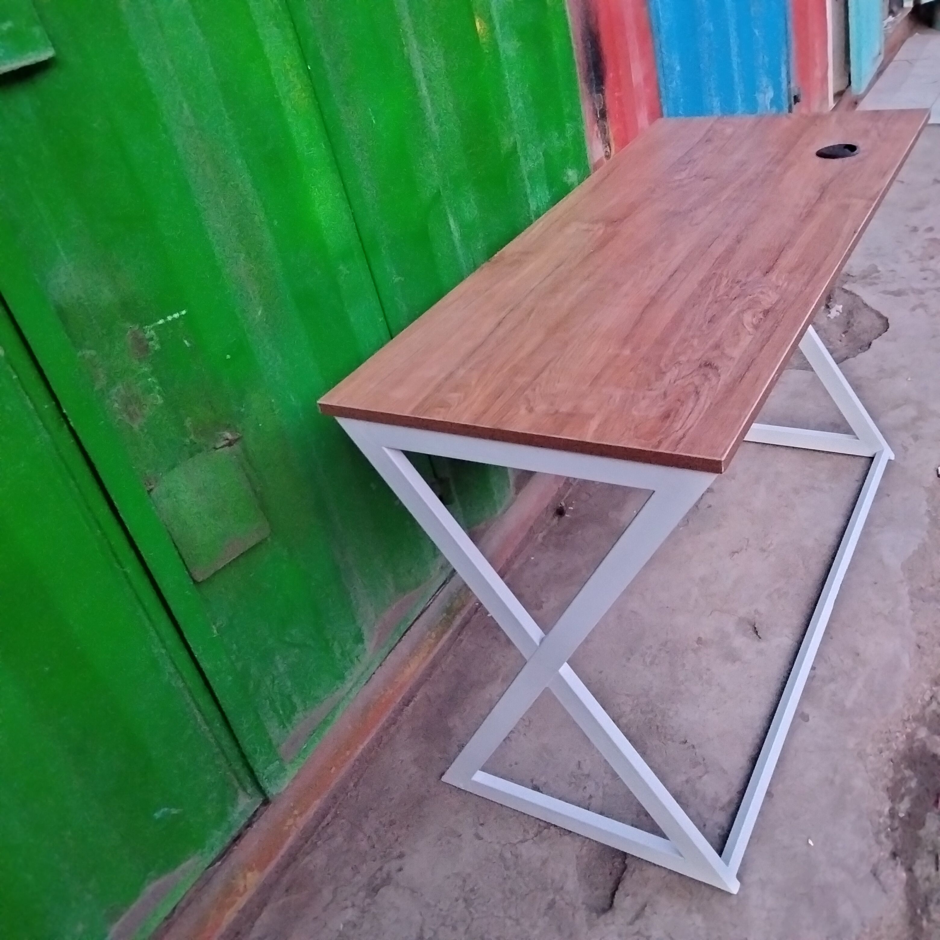 KINGLY SHOPPERS METTALIC STUDY TABLE/ OFFICE DESK