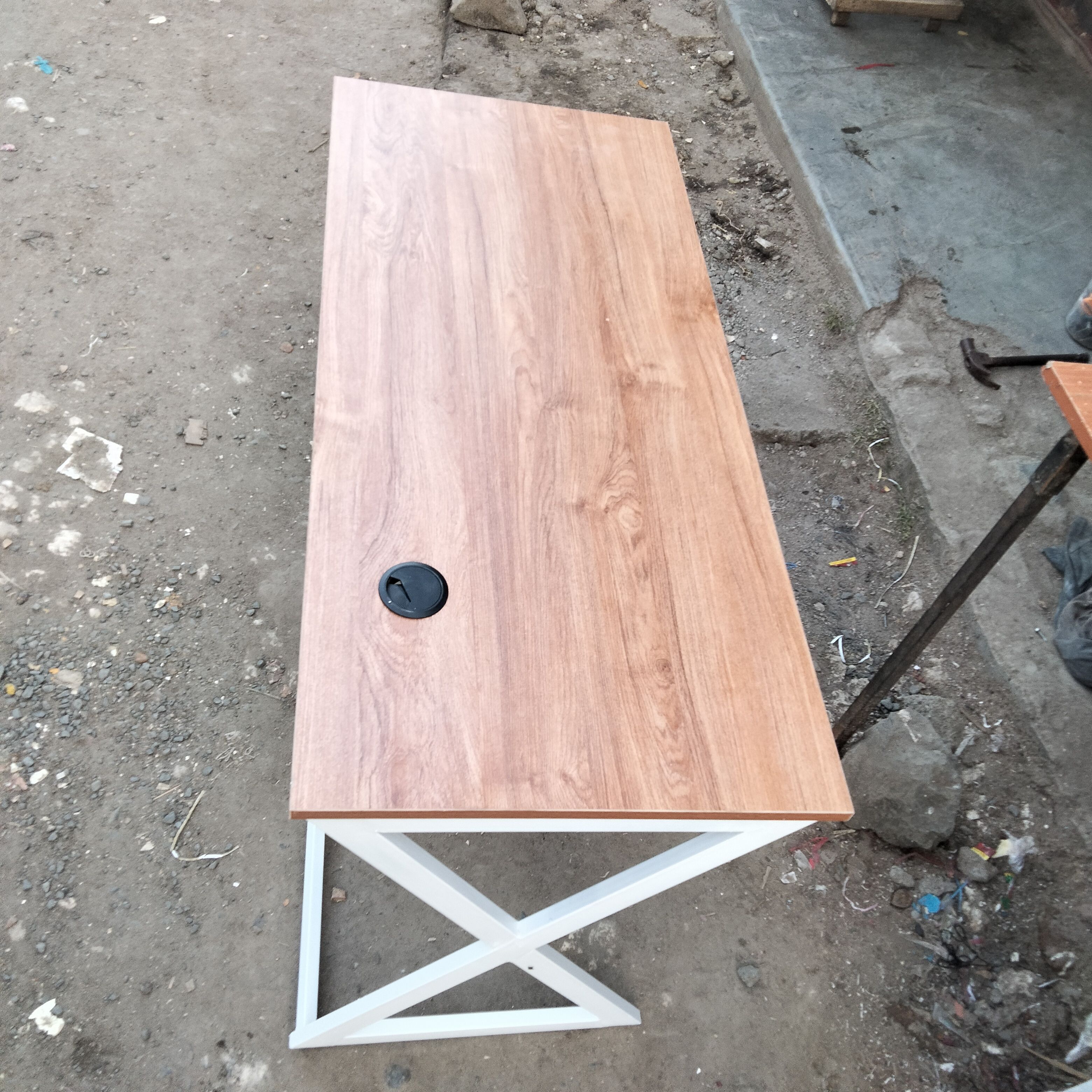 KINGLY SHOPPERS METTALIC STUDY TABLE/ OFFICE DESK