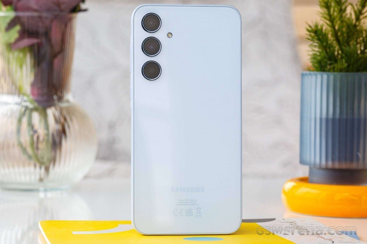 New Arrival Samsung Galaxy A35 5G 128GB+6GB RAM 120Hz Refresh rate 6.6" Display AMOLED 50MP Triple Camera Android 14 5000mAh 25W Fast charging Type-C Smart Phones Fingerprint Unlock smartphone