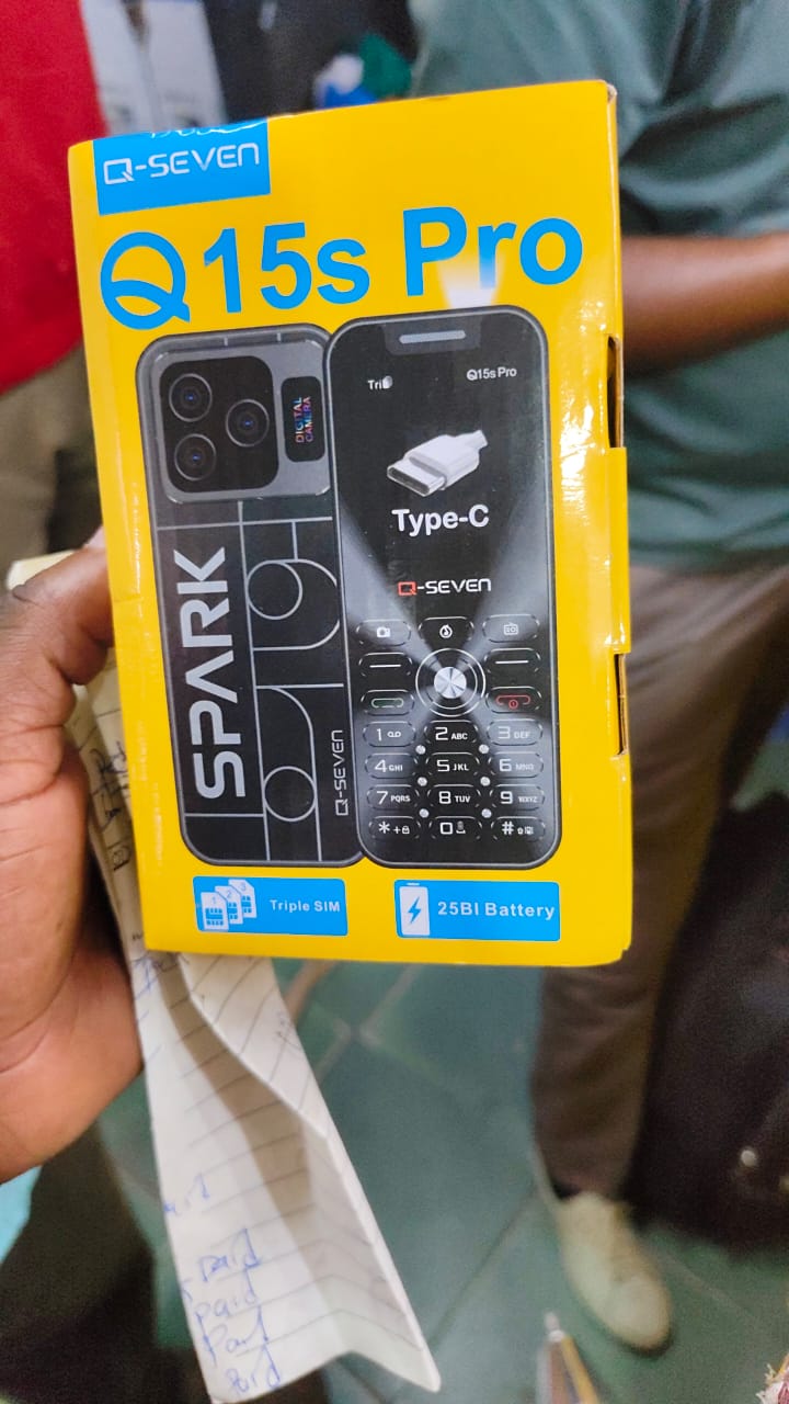 (NEW ARRIVAL!!)Q-SEVEN Q15s PRO 1.77 INCH FEATURE PHONE TRIPPLE SIM, TYPE-C CHARGING, BLUETOOTH CONNECTIVITY, WIRELESS FM, 25BI BATTERY FEATURE PHONES