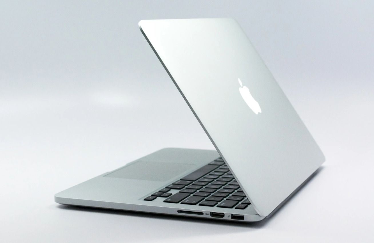 (LIMTED TIME OFFERS!!!)REFURBISHED MACBOOK Pro 2011 Intel Core i5 8GB RAM 500GB HDD LAPTOP FREE WIRELESS MOUSE