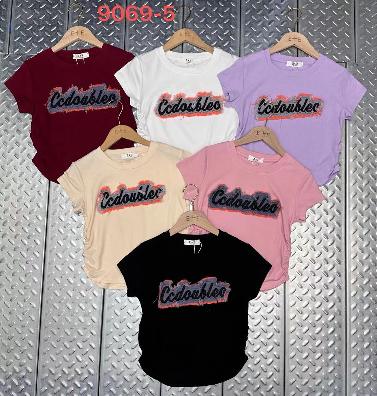 Classic and high quality Women's Tight Tight T-Shirts with Double Lining, Short Sleeve Crew Neck, Crop Tops, Basic Tee Top a must-have for any autumn or winter outfit for ladies.