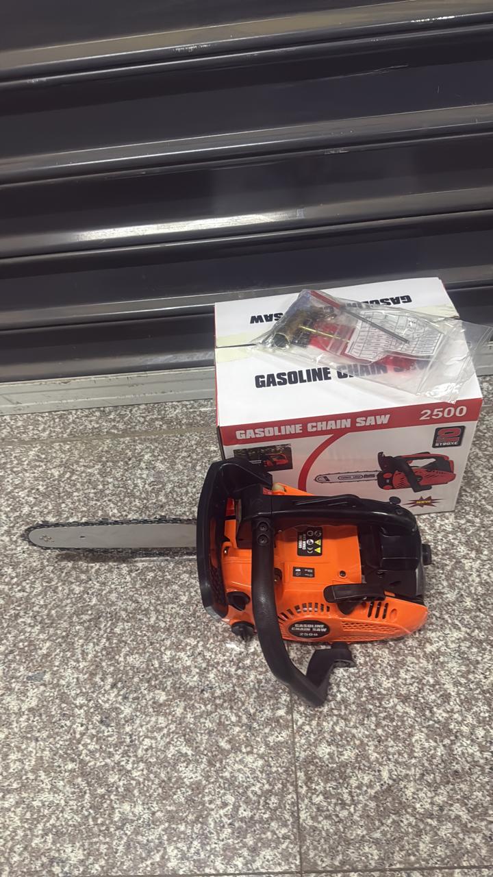 GASOLINE CHAIN SAW GASOLINE CHAIN SAW