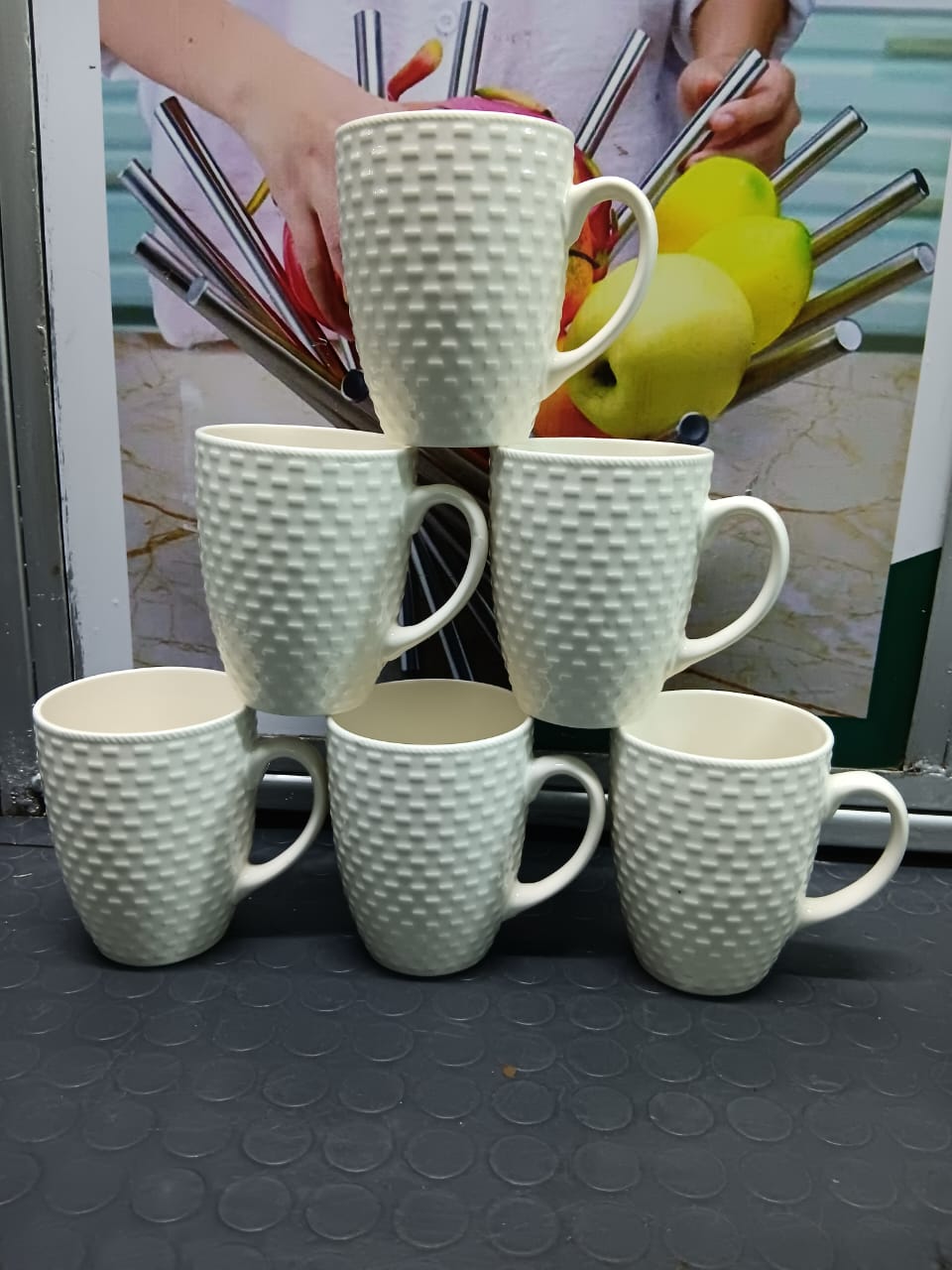 UP YOUR GAME🥳🔥Ceramic Elegant Mugs/Cups For Tea/Coffee-Set(6pcs).Strong ceramic mugs
Made with thick comfortable grip ergonomic handles
Quality Chip resistant ceramic material
Classic design fit any