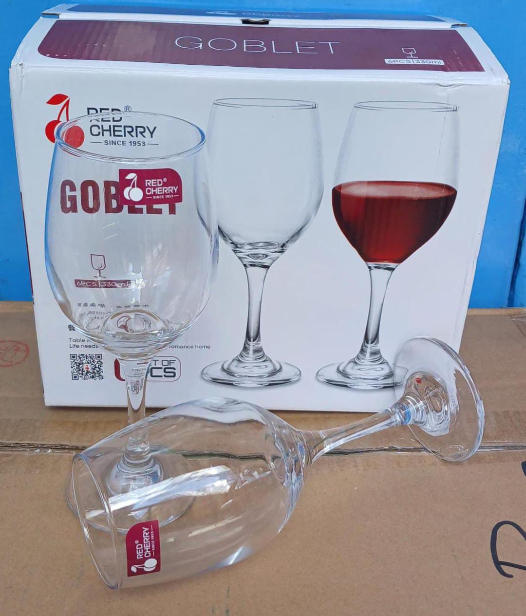 🥳ON OFFER😛😛set of Wine Glasses, Set Of 6.All-purpose wine glass (set of 6)—ideal for everyday use or entertaining Lead-free; made of soda ash glass for optimal wine presentation and enjoyment Each