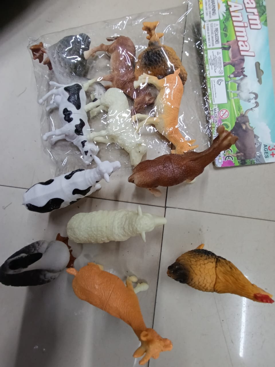 🔷️💫GREAT fUN😁 6 Pieces Farm Animals Figures Set for Kids, Realistic Design, Educational Toys (Multicolor)