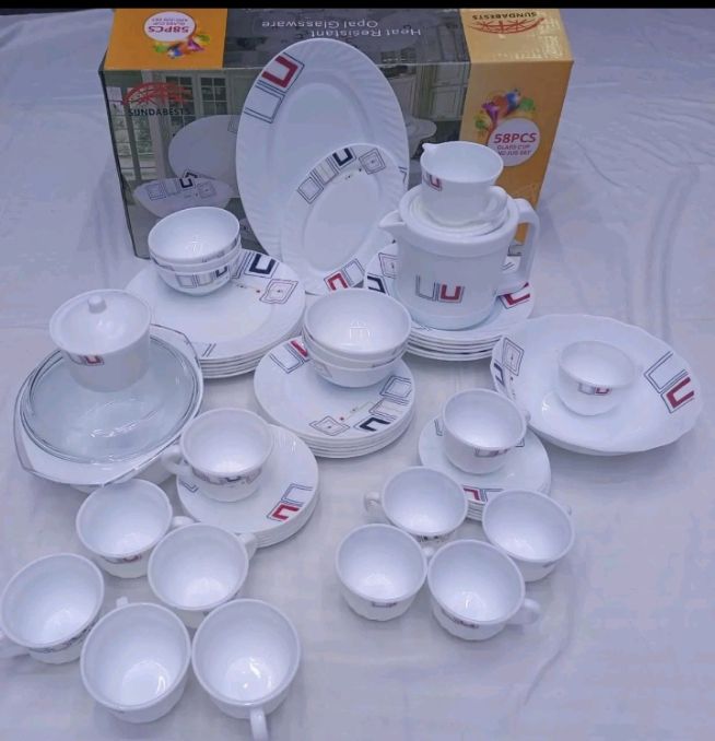 🤩ON OFFER🤮Sundabest Plain white 58pcs dinner set🎇6 pcs 7"flat plate
6 pcs 9"flat plate
6 pcs 4.5"bowl
6 pcs 8"deep plate
6 pcs 5.5"saucer
6 pcs 190 ml tea cup
6 pcs 4.5 saucer
6 pcs 85 ml coffee cu