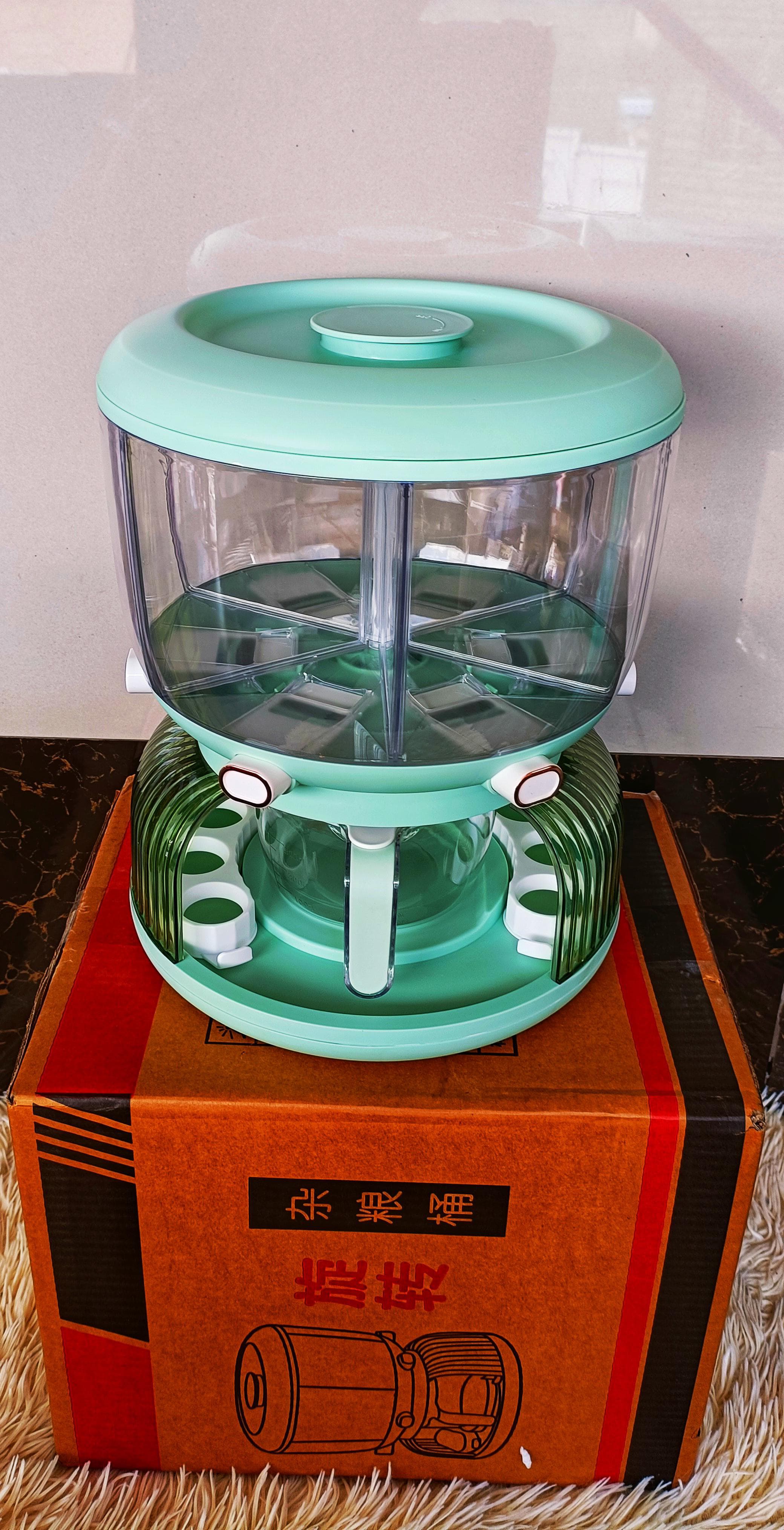 ✨ 2 in1 cereal dispenser and egg holder; Partitioned Cereal Dispenser
✅egg Capacity 10 pc
✅cereal Dispenser/Capacity 12kg
✅6 separate grid for cereal storage  2kg each