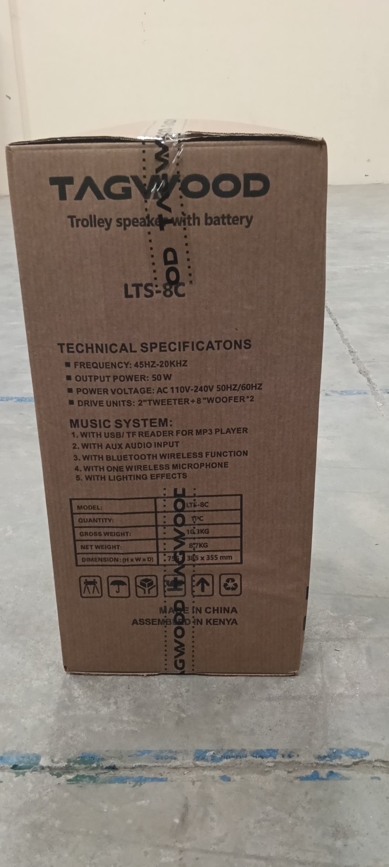 NEW TAGWOOD LTS-8C PORTABLE  BEAT BOX  RECHARGEABLE WITH USB/FM/BLUETOOTH . HAS ONE FREE WIRELESS MICROPHONE.