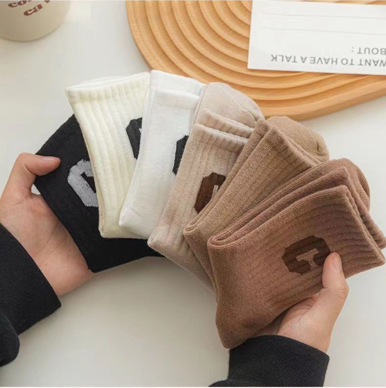 5Pairs Socks Cotton Stockings Bling Ladies Trend All-fit Mid-tube Socks Autumn Winter Vertical Bar Letter Kinematic Growth Socks