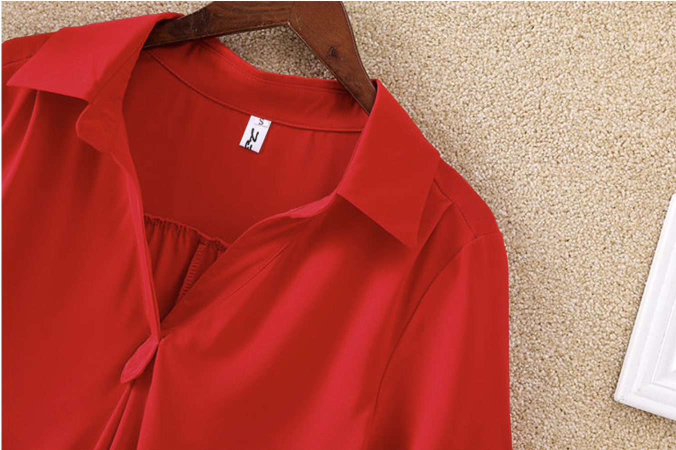 Medium to long short sleeved chiffon shirt for women, 2024 summer new plus size loose waist chiffon top for women's fashion, V-neck mid sleeved T-shirt, fashionable and casual, slim fit and stylish