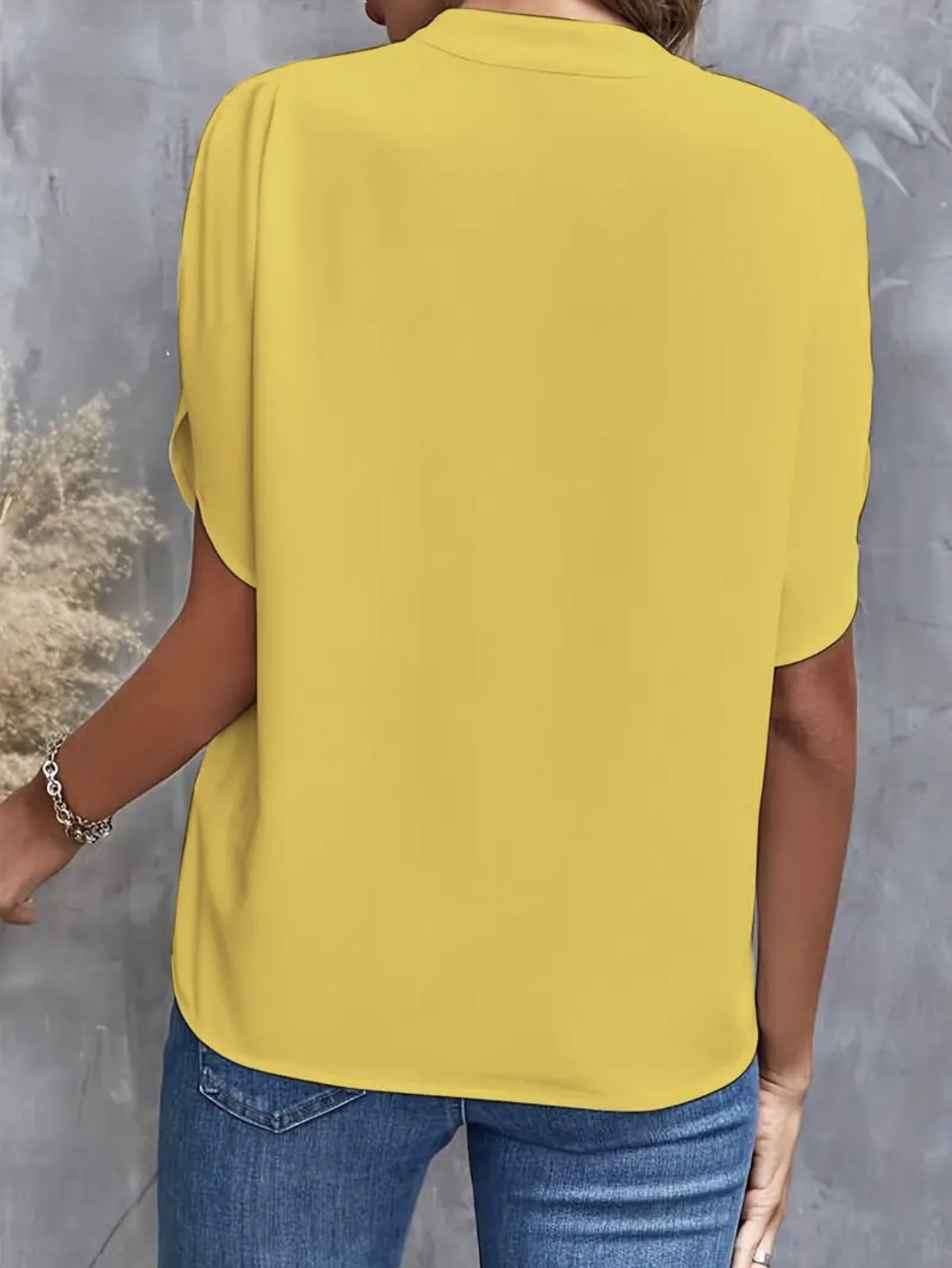 Summer Tops for Women Blouse Fashion Short Sleeve Solid V Neck Loose Shirts and Blouses Elegant Lady Tops T-shirts