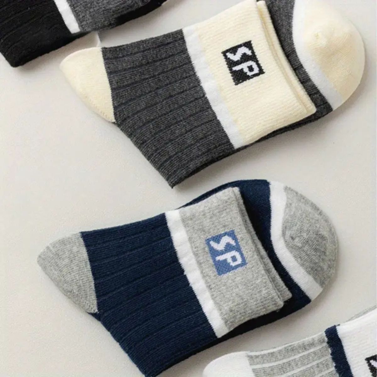 5Pairs Men's Socks Men's Medium Socks Men's Autumn And Winter Sports Socks Men's Cotton Socks man clothes
