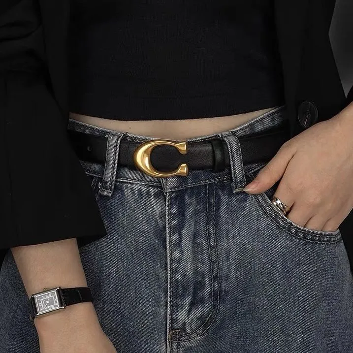Women's double C and double G belts are simple and women's decoration is luxurious, with skirts, casual jeans, men's pu imitation leather belts