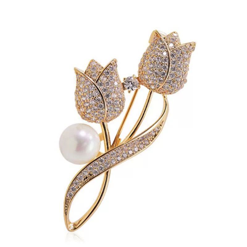 1PCS New Tulip Flower Golden Brooch Elegant Design Sense Rose White Stone Jewelry Luxury High Quality Brooches