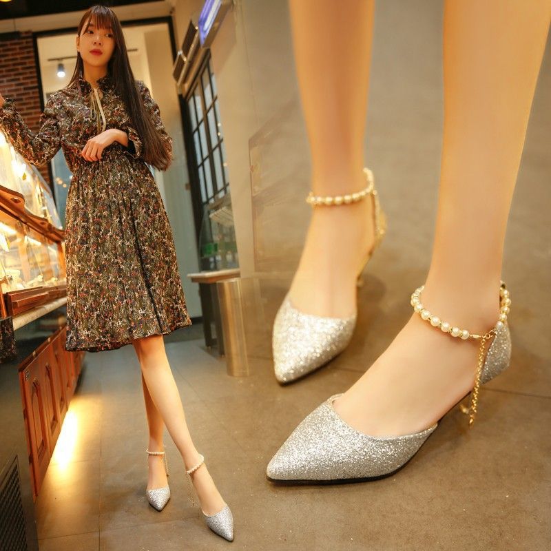 Shiny gold pointed toe high heels Korean version of the fashion sequins high heels beaded women's sandals Pointed With Silver Fine With Women's Shoes Bridesmaid Wedding Shoes