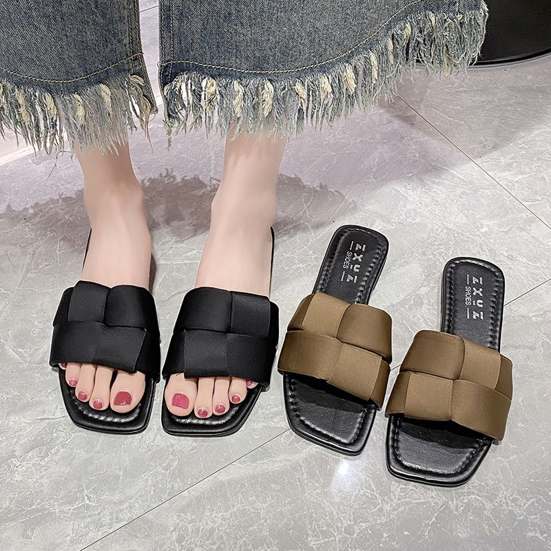 Women Sandals French Flat Bottom One Slipper Women Summer Outer Wear Fairy Style Sandals With Skirt Seaside beach sandals Fashion Beautiful Girls Shoes Heel Open Shoes flat women's shoes Elegant Fashi