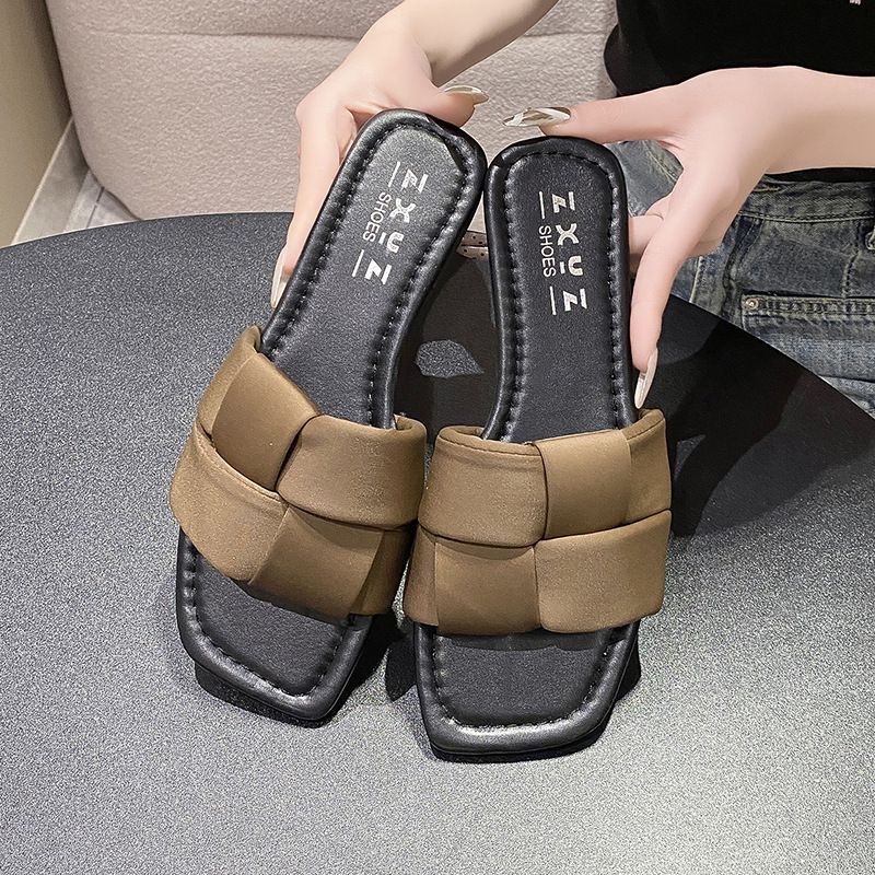 Women Sandals French Flat Bottom One Slipper Women Summer Outer Wear Fairy Style Sandals With Skirt Seaside beach sandals Fashion Beautiful Girls Shoes Heel Open Shoes flat women's shoes Elegant Fashi