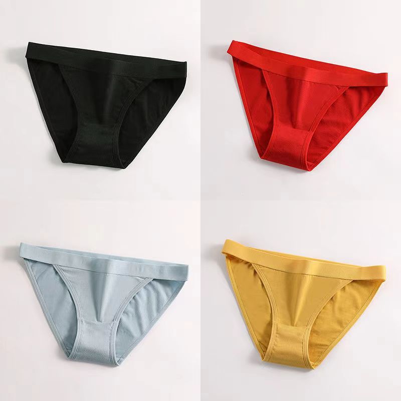 New Arrival 4Pcs Ladies Cotton Briefs Cotton Antibacterial Med-Low Waist Student Panties Breathable Simple Comfortable Hip Lifting Ladies Thongs Solid Color Triangle Panties（Choose one size larger）