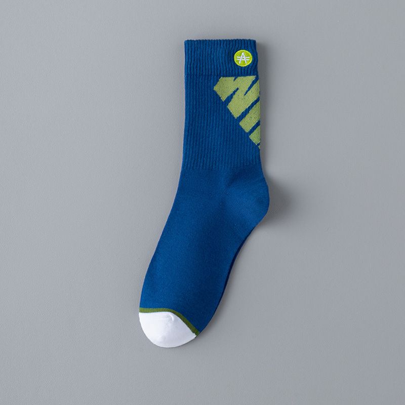 5Pairs Basketball socks boys American long socks 100% cotton anti-foot odor sports junior high school students hipster socks Men Buckle Football Match Fashion Socks Sport Sweat and odor resistant sock