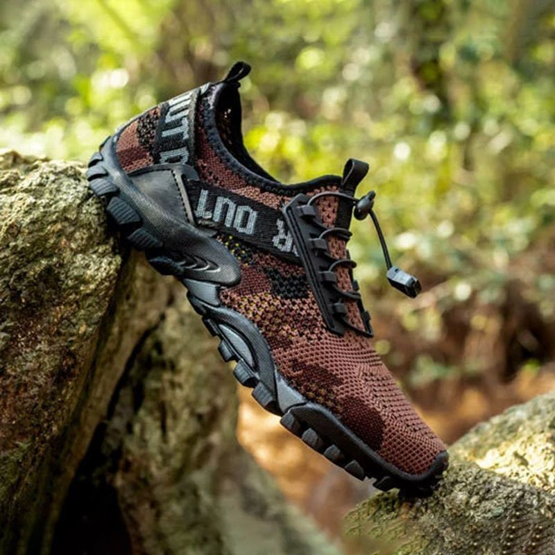 Men's Shoes Mesh Camouflage Wading Shoes Summer Outdoor Luminous Sports Running Shoes New Mesh Shoes Outdoor Mesh Breathable Beach Shoes Men Casual Shoes Man's Shoes Sneakers Shoes Walking Climbing