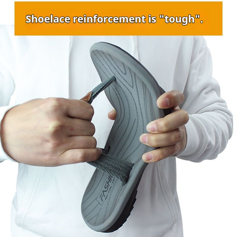 New Men's Shoes Light Flip Flops Boy Summer Slippers High Quality Beach Sandals Durable Fashion Man Non-Slip Slippers Unisex Soft Bottom flip-flops fashion outside wear clip-on slippers Boys Outer wea