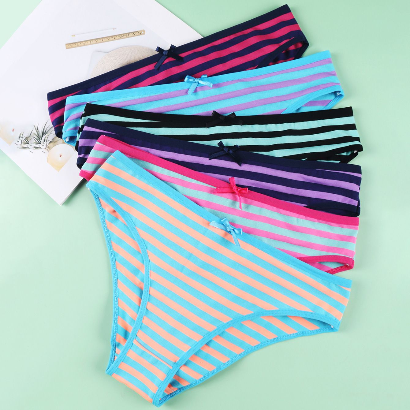 4PCS Women's cotton panties Girl Briefs Ms. cotton underwear bikini underwear sexy Ladies Briefs Free shipping Plus Size Ladies Cotton Striped Panties Women's Low Waisted Triangle Panties