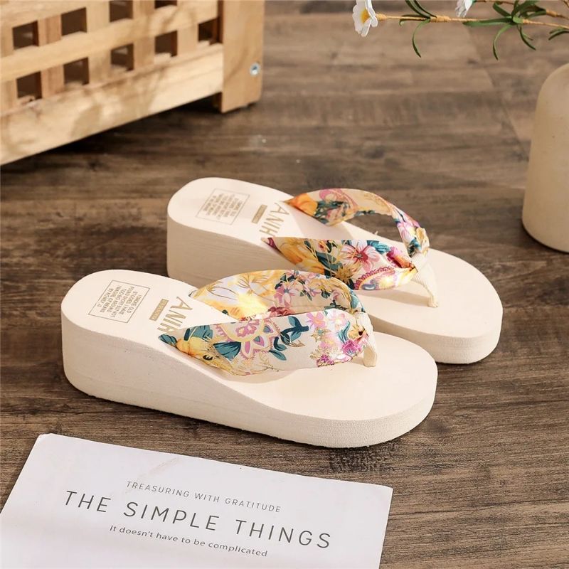 2025 Fashion Women Flip Flops Summer Beach Platform Slippers Casual Outside Wedges Sandals Summer Women Shoes Summer flip-flops women bohemian satin fabric straps casual limp heel beach sandals