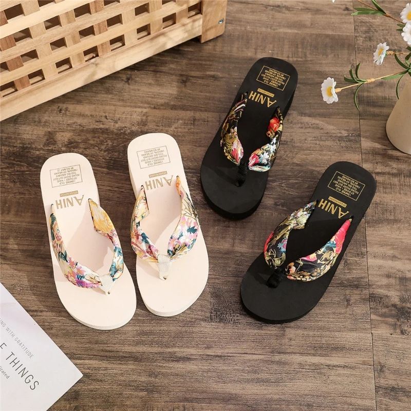 2025 Fashion Women Flip Flops Summer Beach Platform Slippers Casual Outside Wedges Sandals Summer Women Shoes Summer flip-flops women bohemian satin fabric straps casual limp heel beach sandals