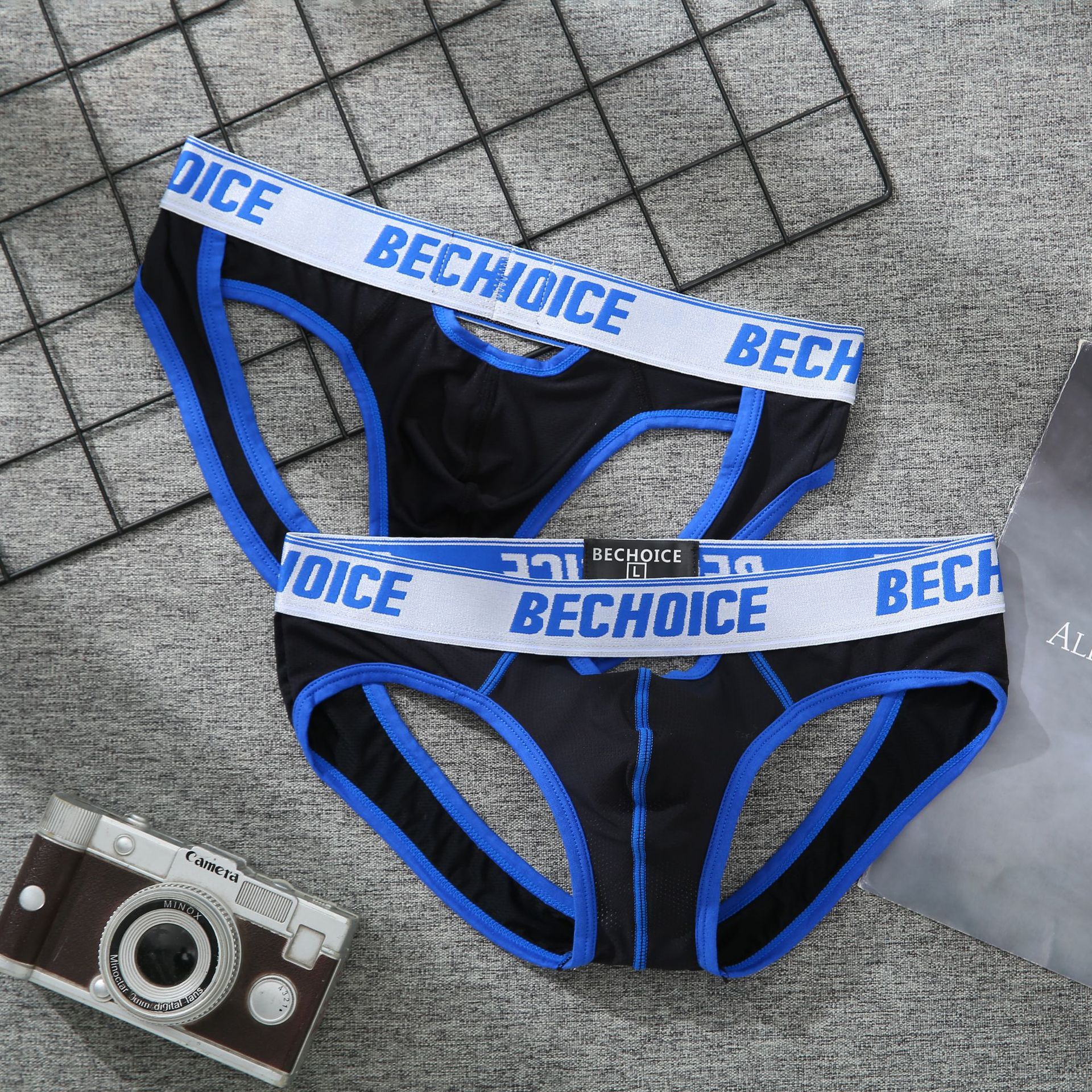 3PCS Men's sexy front and back small hollow panties tide comfortable breathable triangle pants men's rear hollow small mesh low waist sexy panties youth double thong