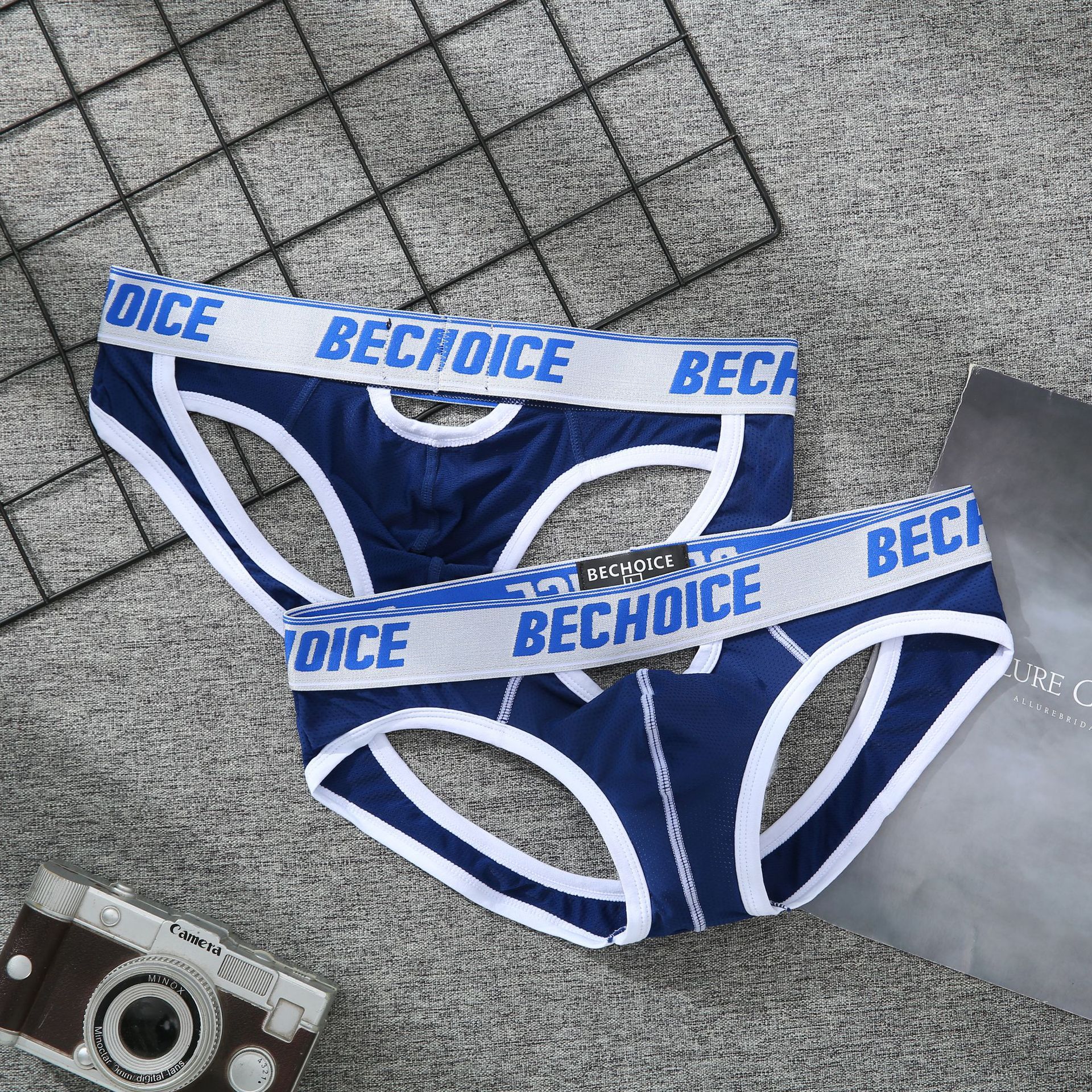 3PCS Men's sexy front and back small hollow panties tide comfortable breathable triangle pants men's rear hollow small mesh low waist sexy panties youth double thong
