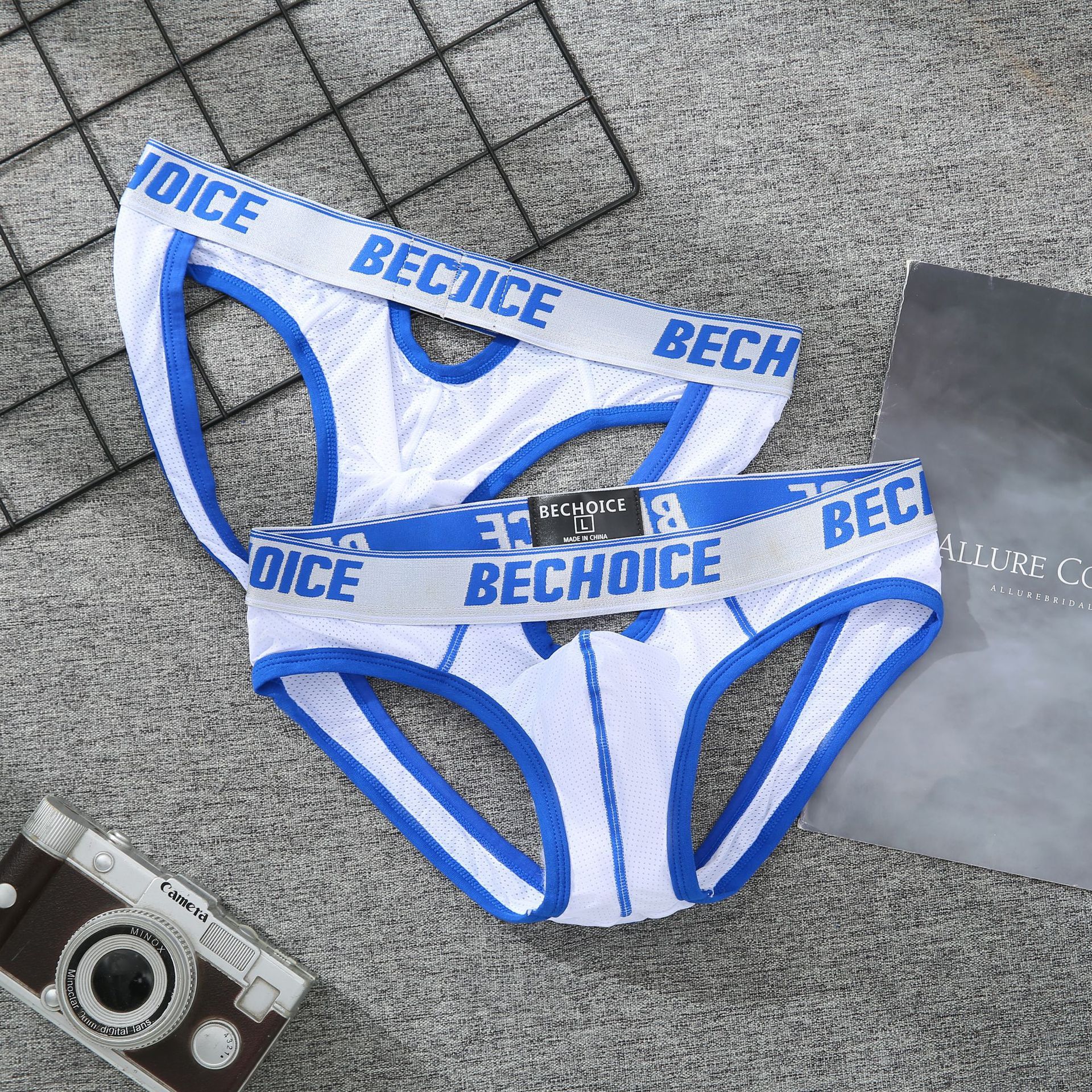 3PCS Men's sexy front and back small hollow panties tide comfortable breathable triangle pants men's rear hollow small mesh low waist sexy panties youth double thong